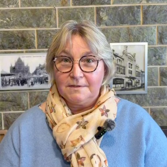 Elgate Charles-Fieve - Gérante du Bar Saint Eloi